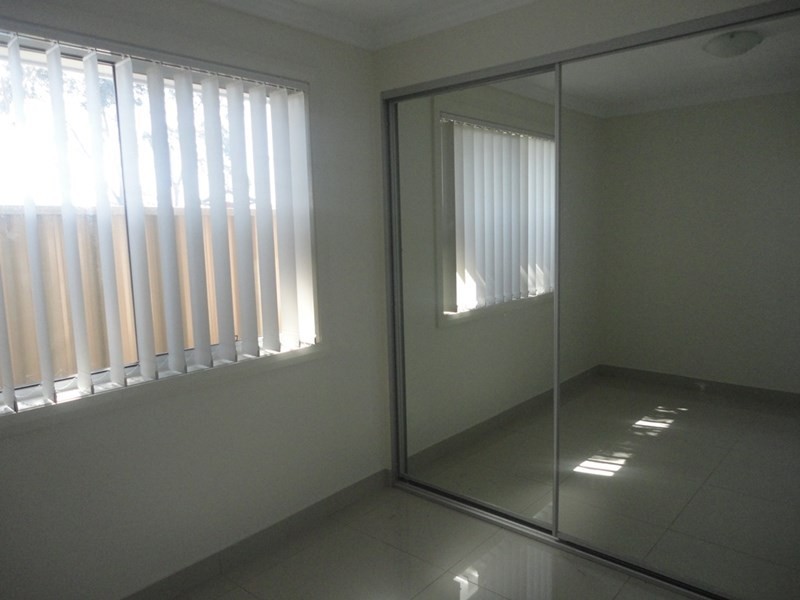 10 Anton Place, Bonnyrigg NSW 2177