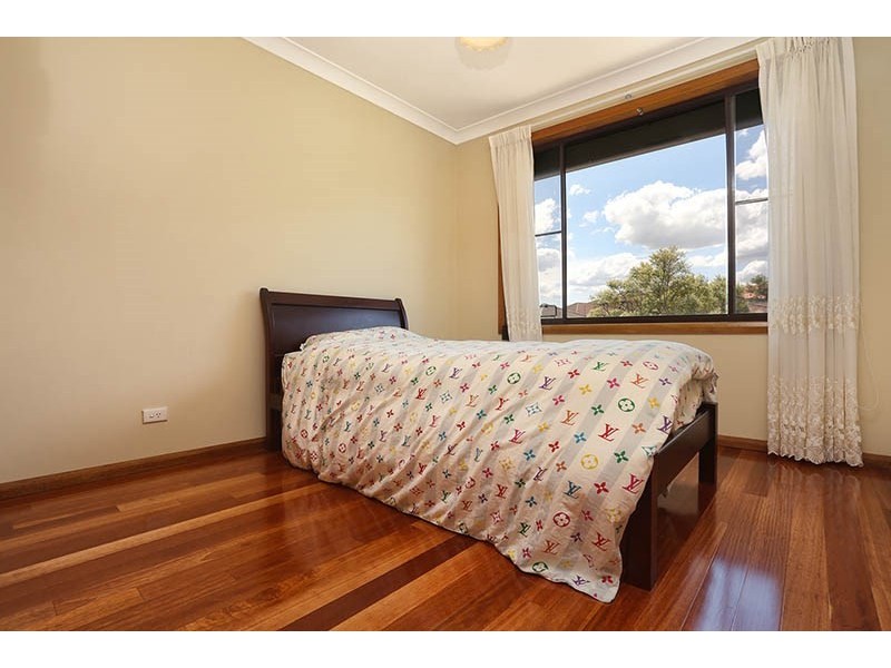 7 Curran Street, Prairiewood NSW 2176