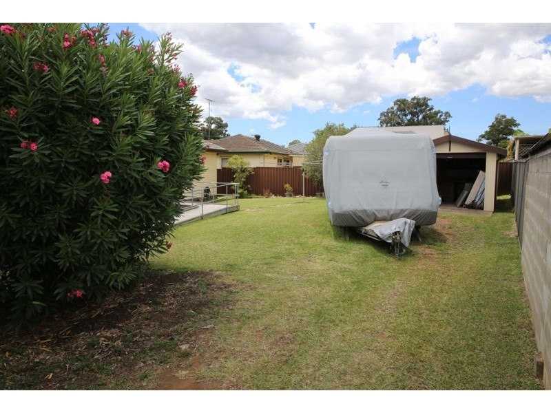 313 Brenan Street, Smithfield NSW 2164