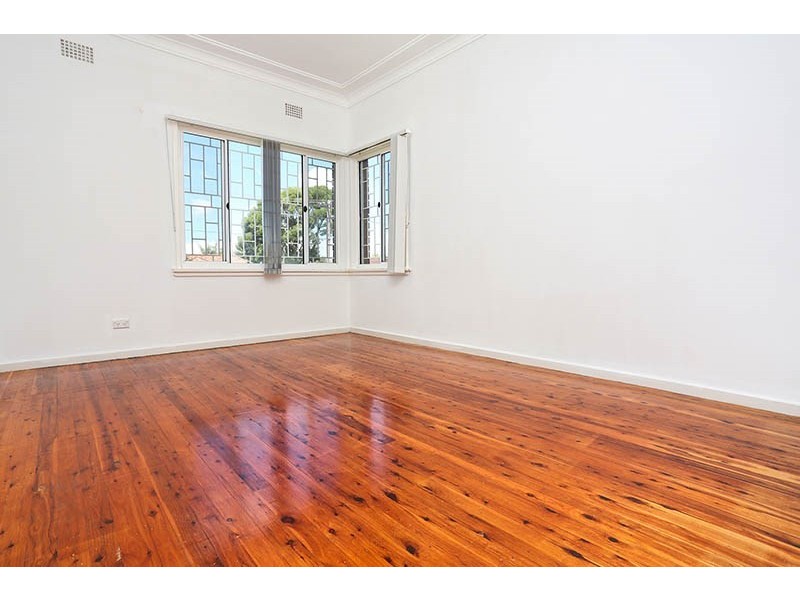 27 Gemoore Street, Smithfield NSW 2164