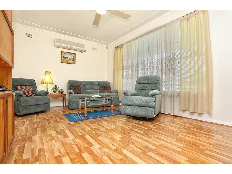 50 Kamira Avenue, Villawood NSW 2163