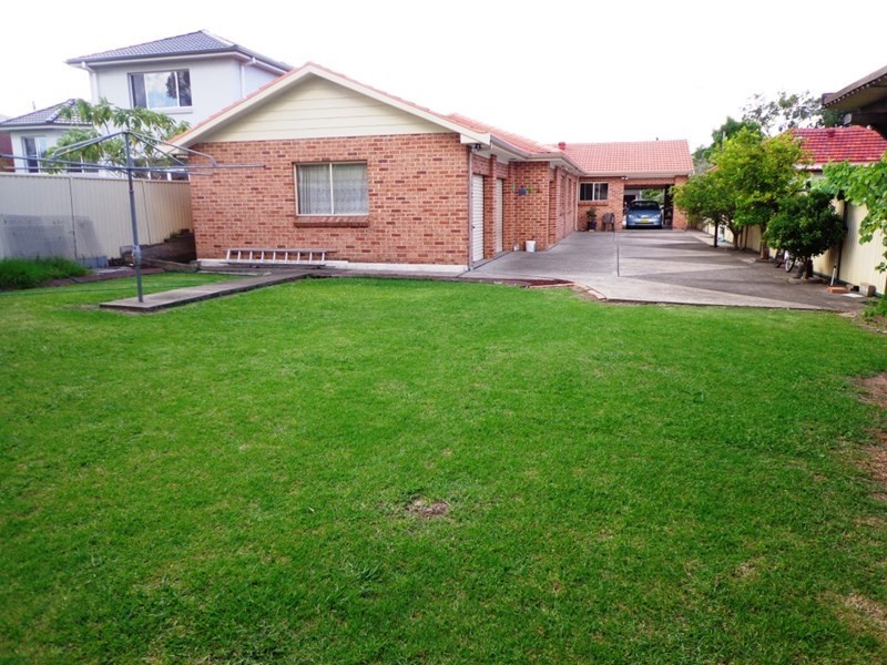 93 Nelson Street, Fairfield Heights NSW 2165