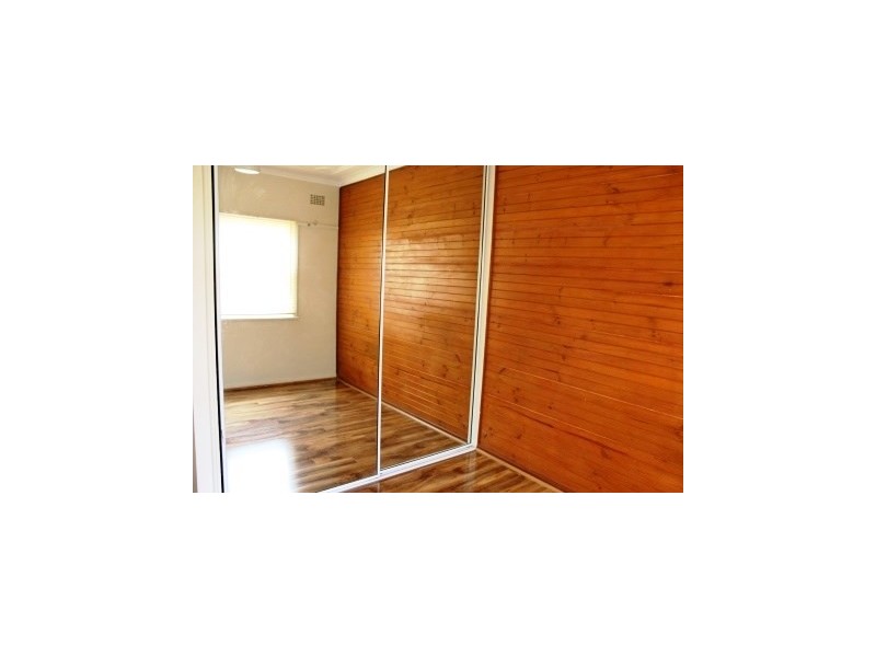 Canley Heights NSW 2166