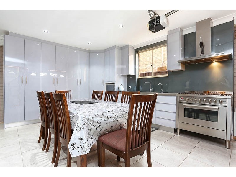 Greenfield Park NSW 2176