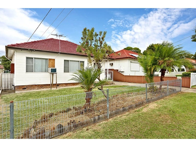 32 Foxlow Street, Canley Heights NSW 2166