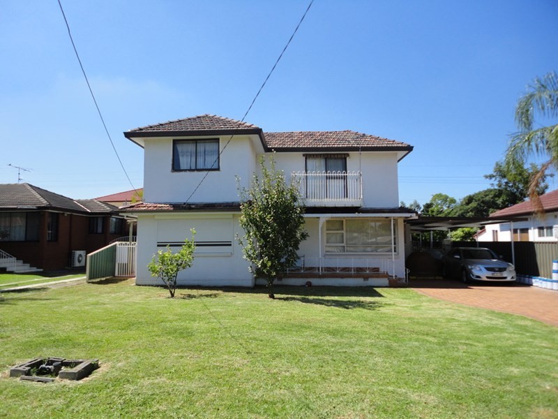 32 Tripoli Road, Fairfield West NSW 2165