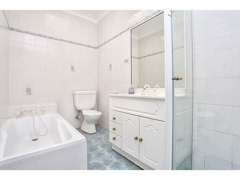 24 Townview Road, Mount Pritchard NSW 2170