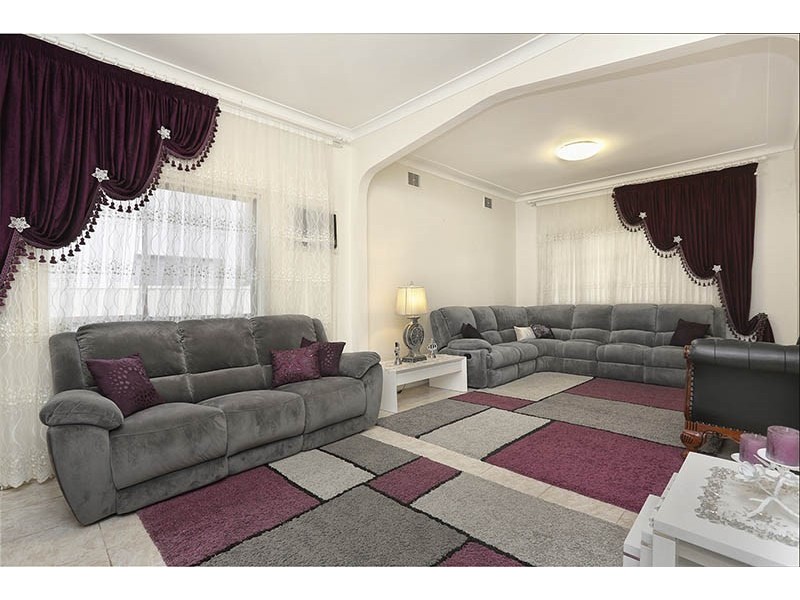 20 Veron Street, Fairfield East NSW 2165