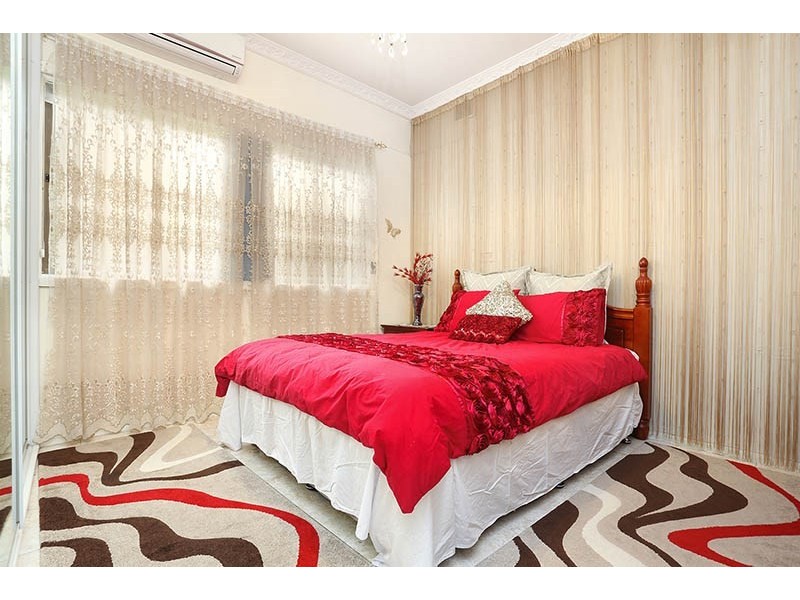 20 Veron Street, Fairfield East NSW 2165