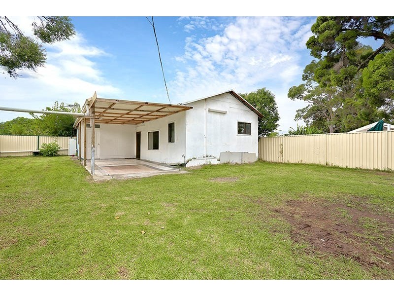 20 Veron Street, Fairfield East NSW 2165