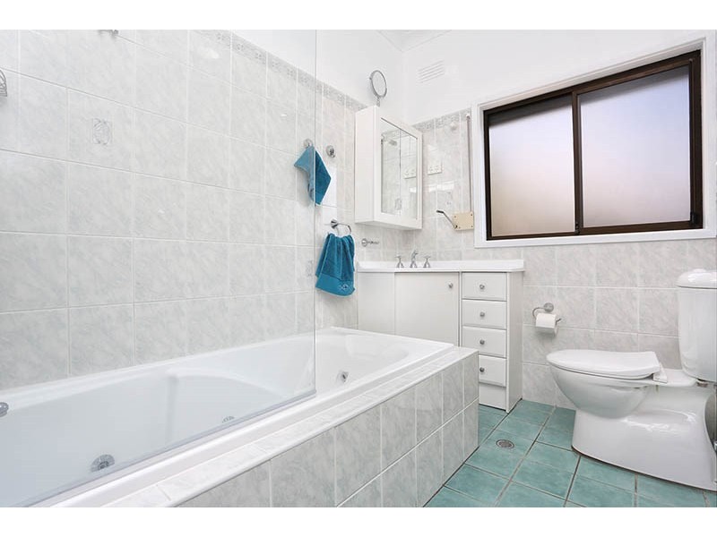 1 Baragoola Street, Fairfield West NSW 2165