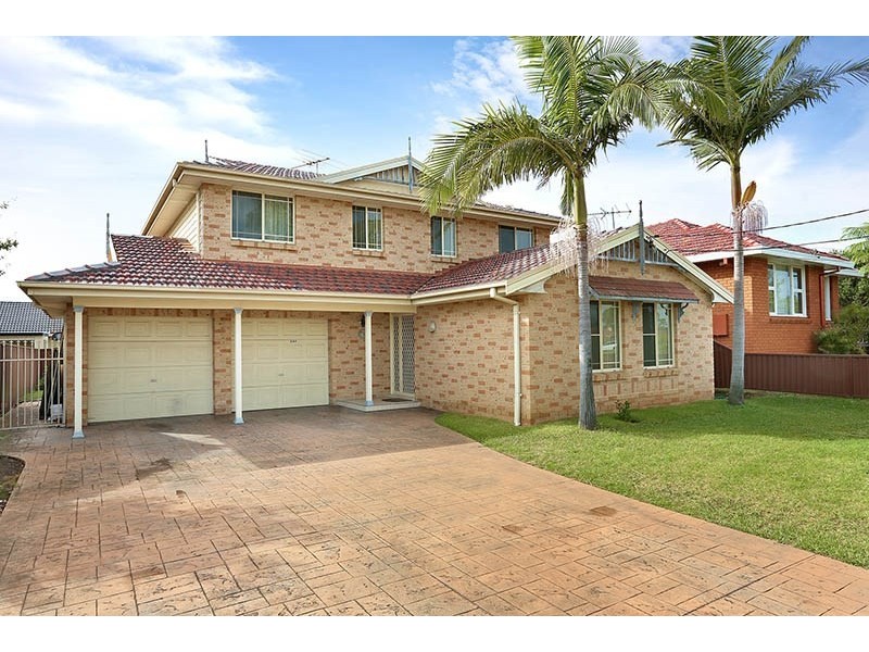 32 Palmerston Road, Fairfield West NSW 2165