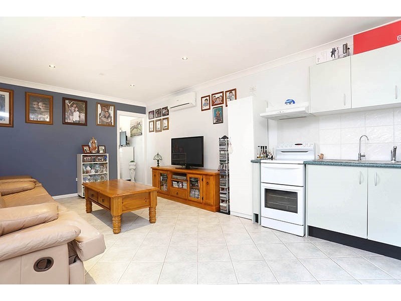 19 Foxlow Street, Canley Heights NSW 2166