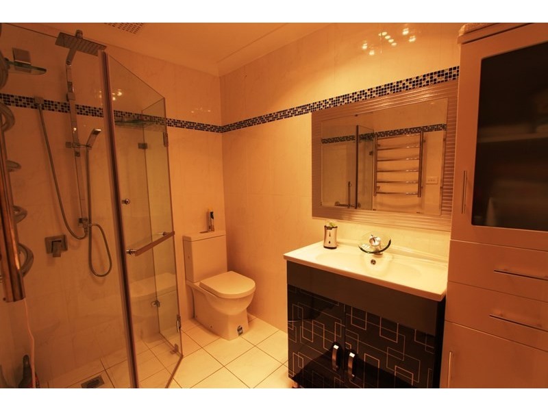 1 De Witt Place, Fairfield West NSW 2165