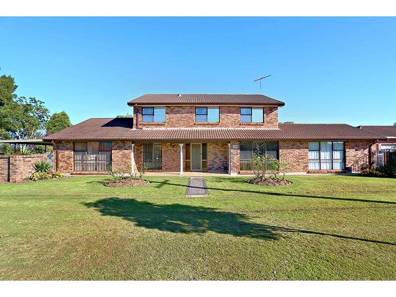 4 Dwyer Close, Fairfield West NSW 2165