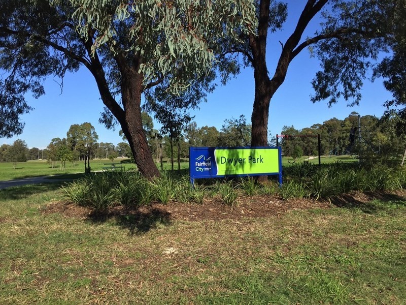 4 Dwyer Close, Fairfield West NSW 2165