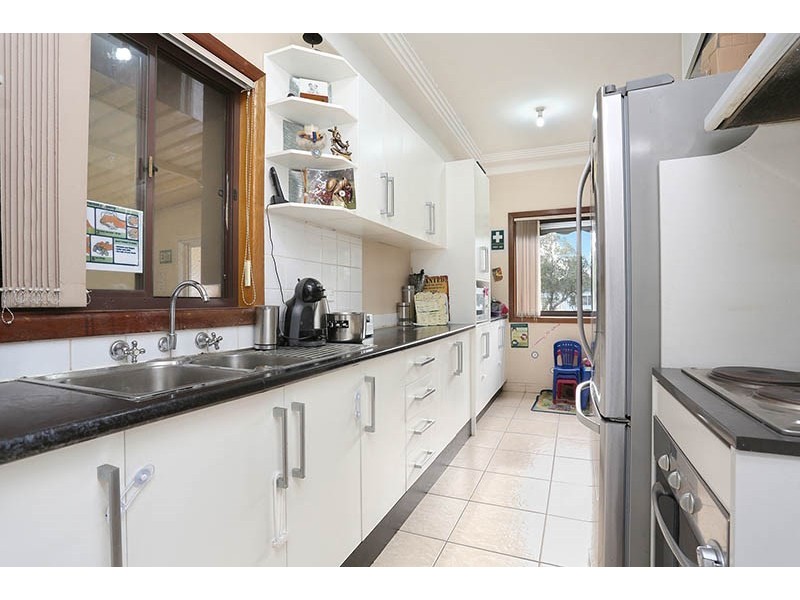 8 Braemar Street, Smithfield NSW 2164