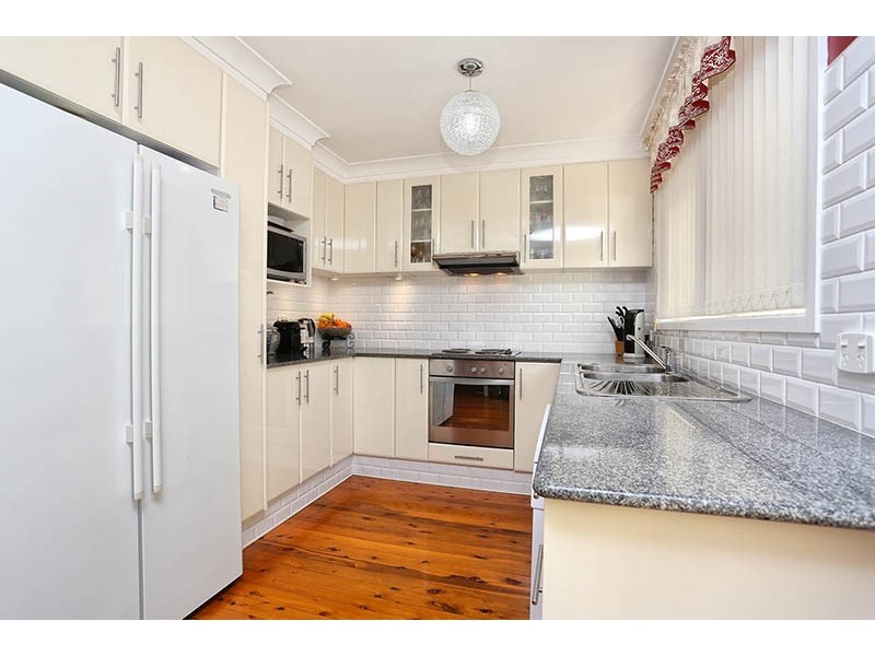 16 Tennyson Street, Wetherill Park NSW 2164