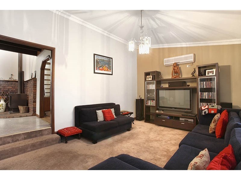 23 Natchez Crescent, Greenfield Park NSW 2176