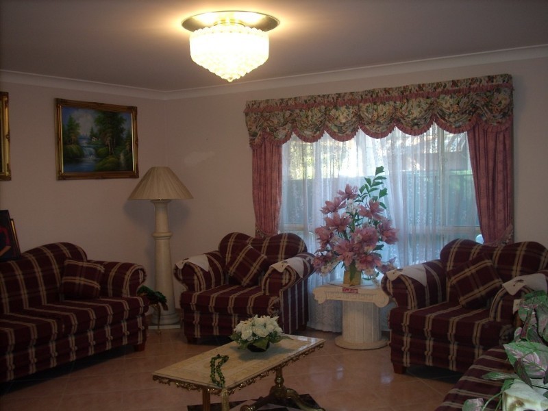 128 Graham Avenue, Casula NSW 2170