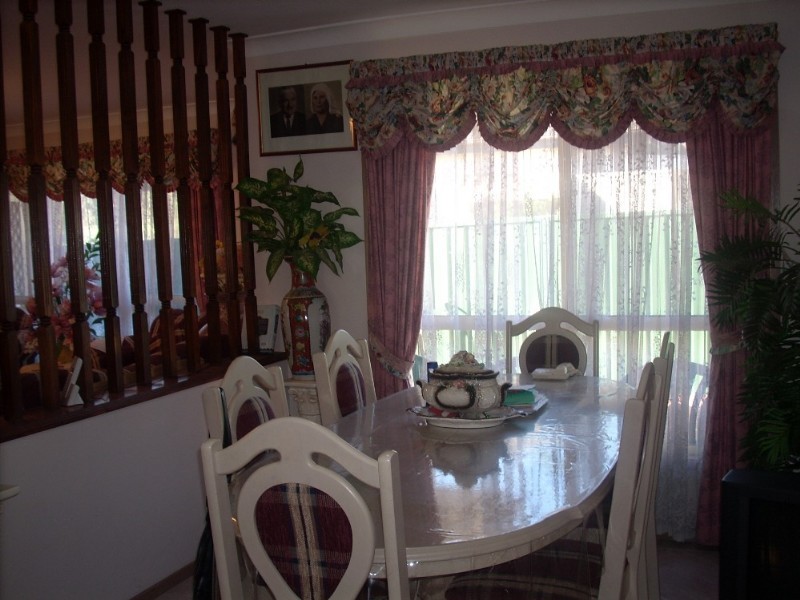 128 Graham Avenue, Casula NSW 2170