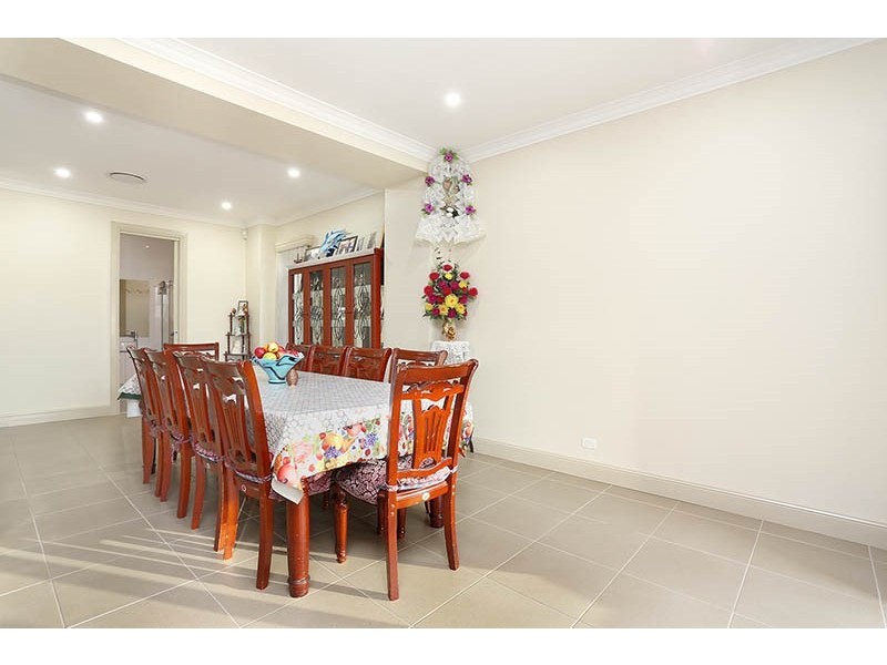 4 Paul Crescent, Canley Heights NSW 2166