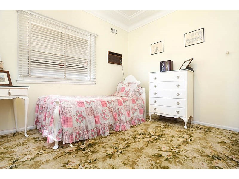 7 Lang Street, Smithfield NSW 2164