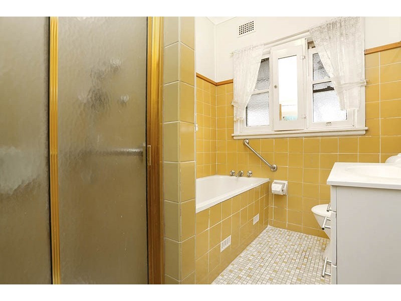 7 Lang Street, Smithfield NSW 2164