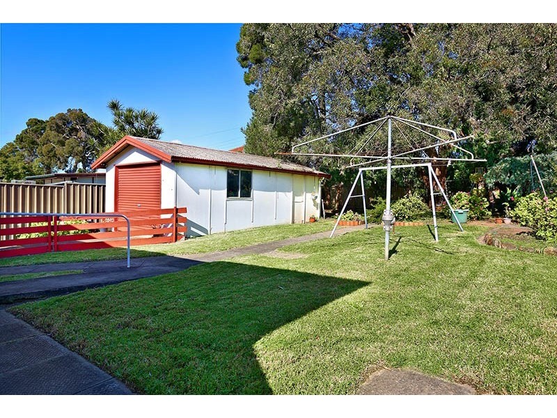 7 Lang Street, Smithfield NSW 2164
