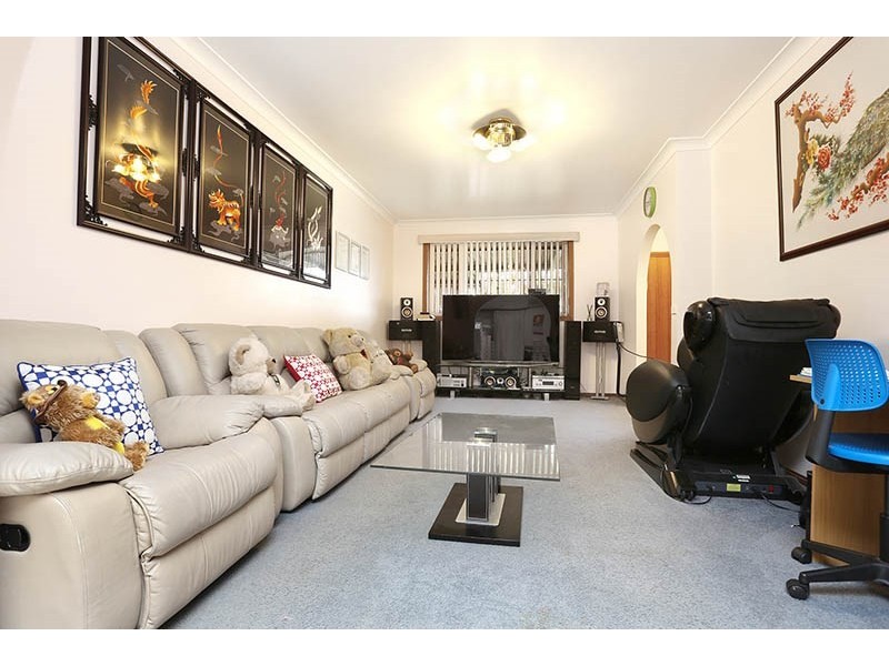 71 Margaret Street, Fairfield West NSW 2165