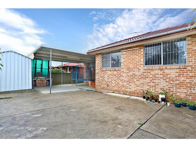 71 Margaret Street, Fairfield West NSW 2165