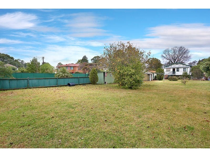 17 Riverview Road, Fairfield NSW 2165