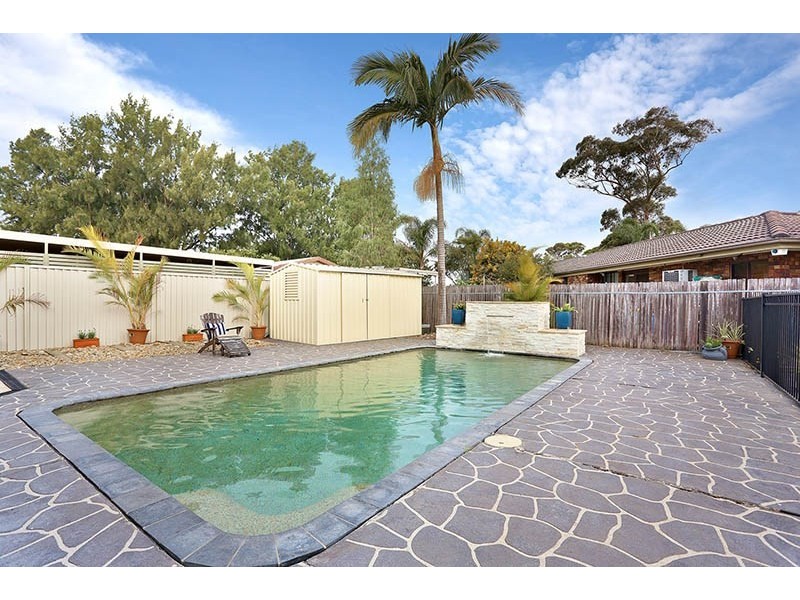 35 Mulligan Street, Bossley Park NSW 2176