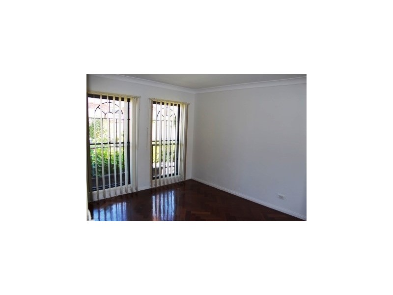 Greenfield Park NSW 2176