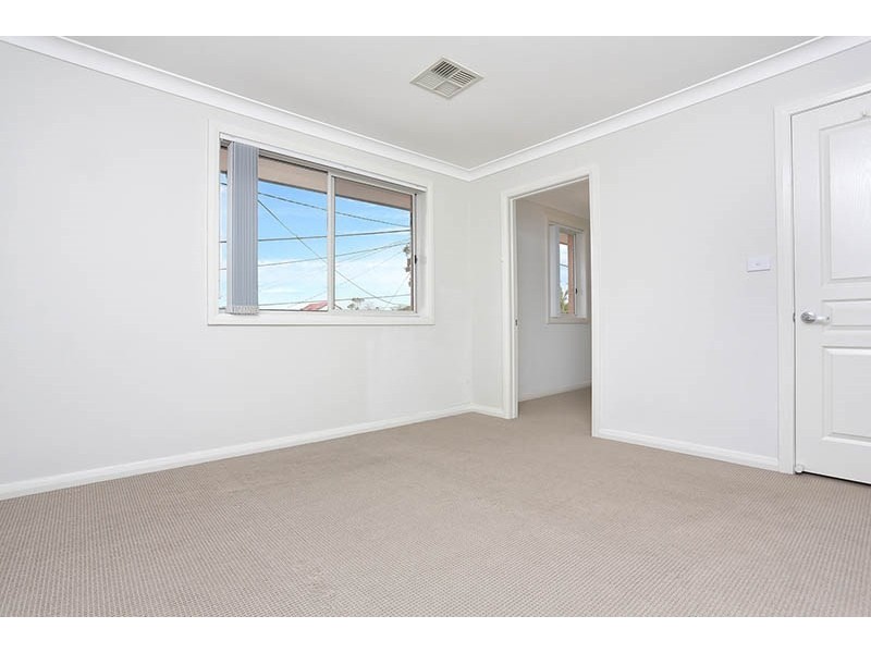24 Ligar Street, Fairfield Heights NSW 2165