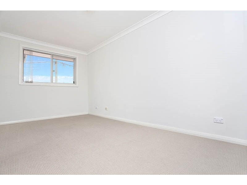 24 Ligar Street, Fairfield Heights NSW 2165