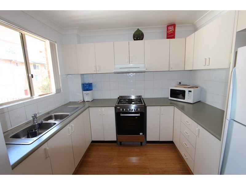 10/19-23 Hardy Street, Fairfield NSW 2165