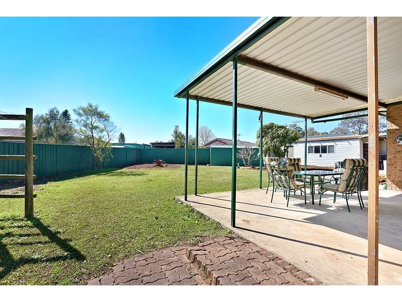 8 Wallaby Close, Bossley Park NSW 2176