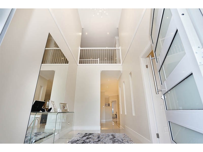 10 Piper Street, West Hoxton NSW 2171