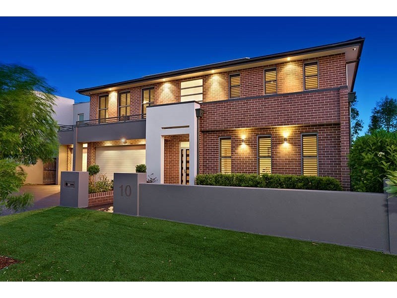 10 Piper Street, West Hoxton NSW 2171