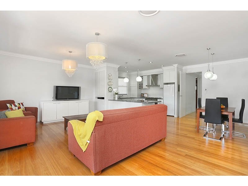 65 Waterside Crescent, Carramar NSW 2163