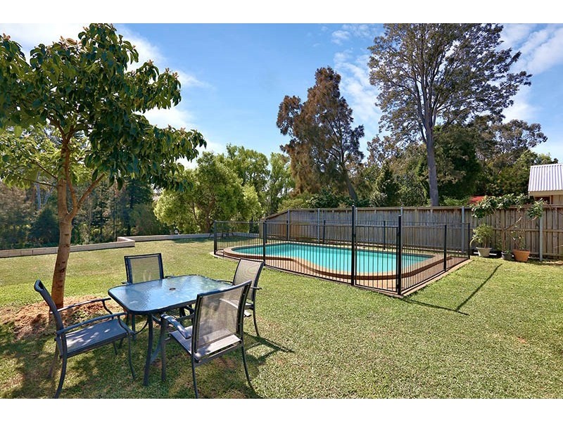 65 Waterside Crescent, Carramar NSW 2163