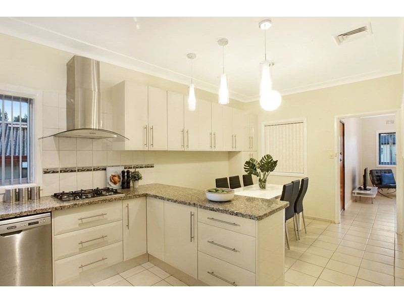 17 Braemar Street, Smithfield NSW 2164