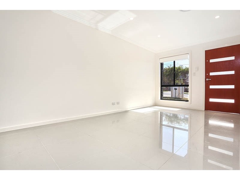 17 Avisford Street, Fairfield NSW 2165