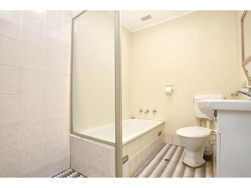 Fairfield West NSW 2165