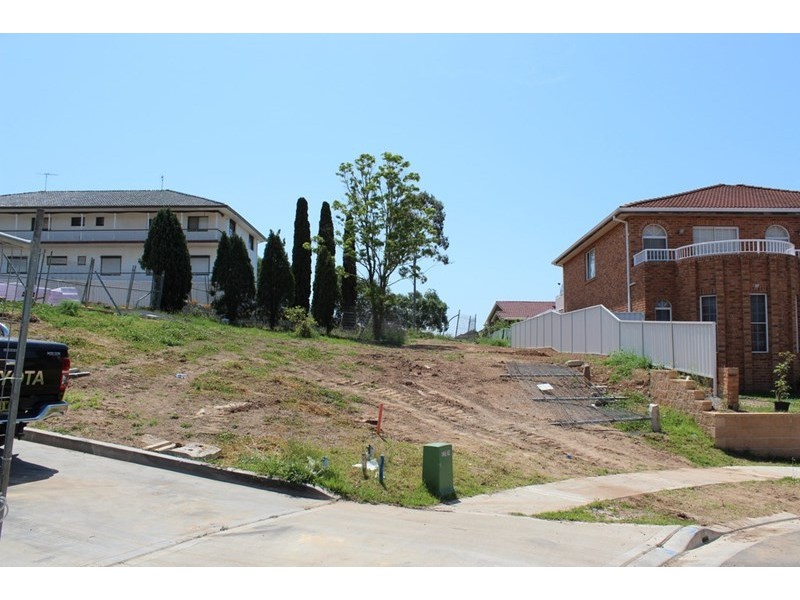 12 Tucker Place, Edensor Park NSW 2176