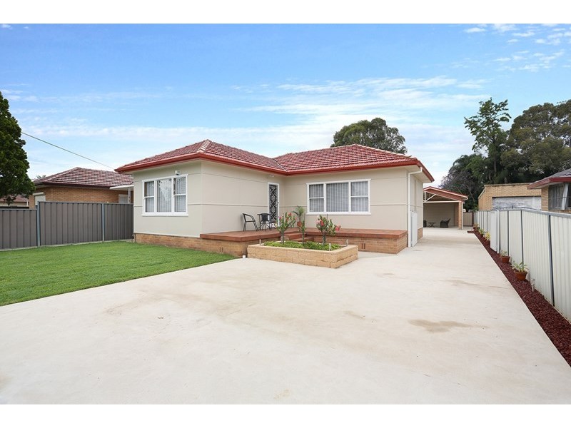 34 James Street, Fairfield East NSW 2165