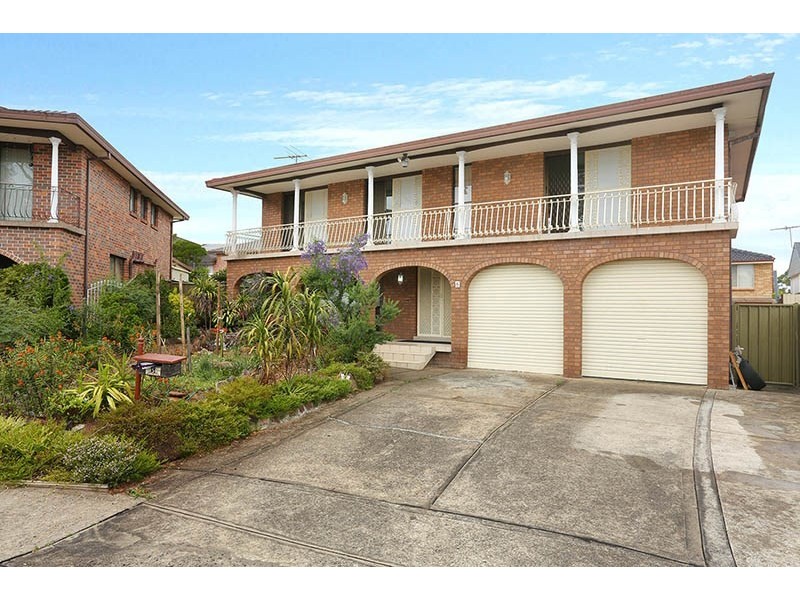 5 Buchan Place, Wetherill Park NSW 2164