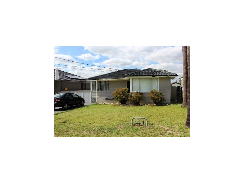 Fairfield West NSW 2165