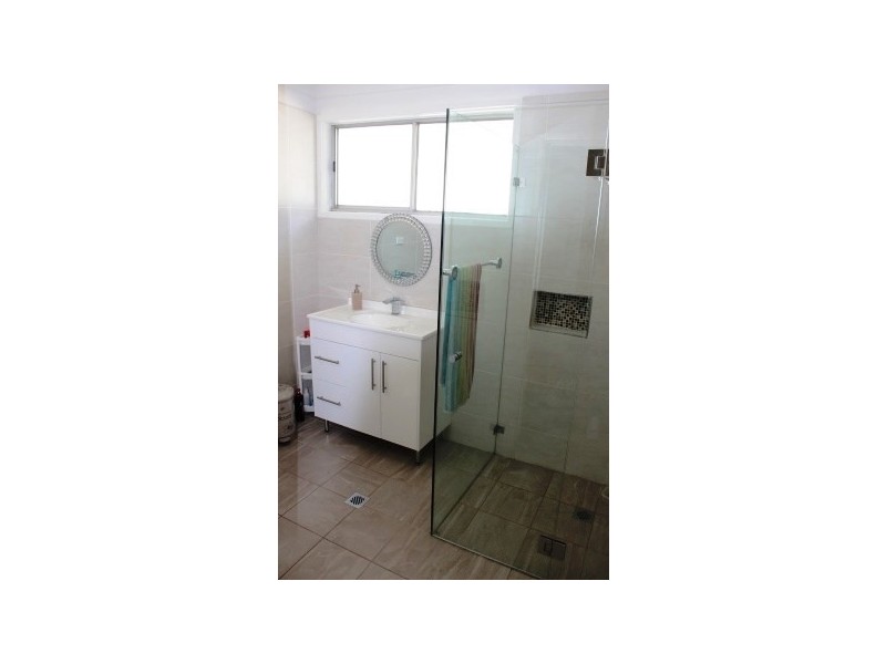 Fairfield West NSW 2165